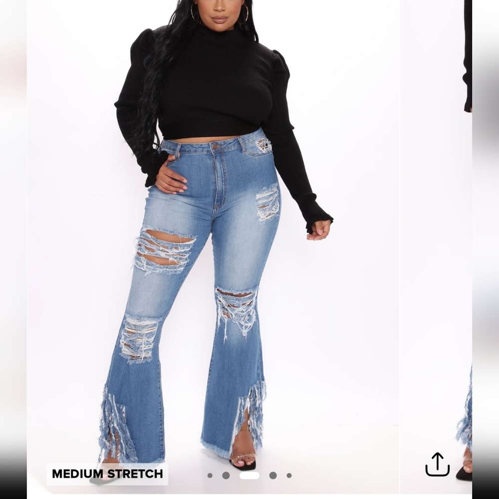 Fashion Nova Light Blue Distressed Cropped Jeans